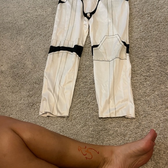 Star Wars Stormtrooper costume with mask - Picture 6 of 13